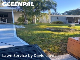 Lawn Cut nearby Lady Lake, FL, 