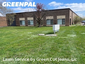 Lawn Care Servicein Elgin,60123,Grass Cutting by Green Cut Jeans, Llc, work completed in Jul , 2026