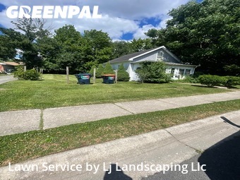 Lawn Care Service nearby Claymont, DE, 