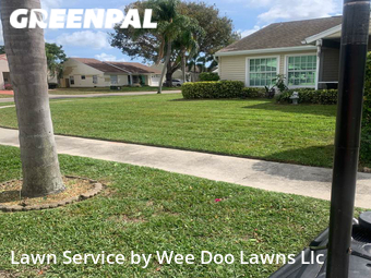 Lawn Mowing Service nearby Lake Worth, FL, 