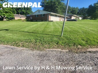 Grass Cut nearby St. Louis, MO, 