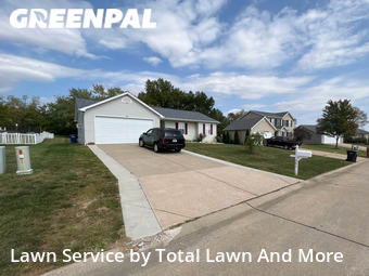 Lawn Maintenance nearby Troy, IL, 