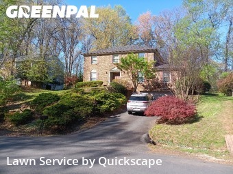 Lawn mowed in Reston, 20191