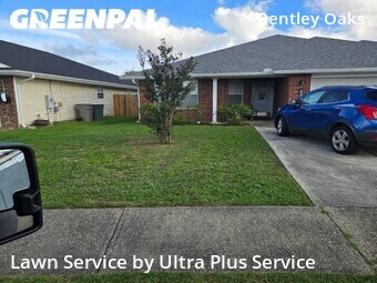 Grass Cutting nearby Cantonment, FL, 