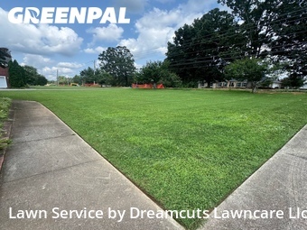 Lawn Care nearby Huntsville, AL, 