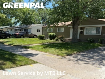 Lawn Care nearby Warren, MI, 