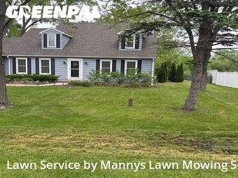 Lawn mowed in Libertyville, 60048