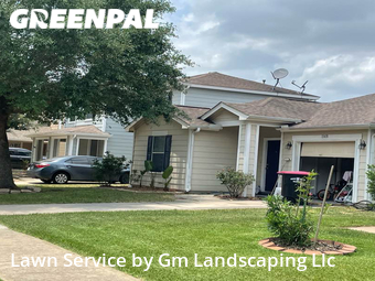 Grass Cut nearby Tomball, TX, 