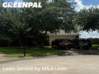 Lawn Cutting nearby Dickinson, TX, 