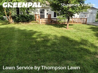Yard Mowing nearby Shawnee, KS, 