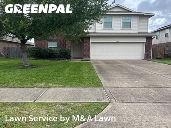 Grass Cutting nearby Dickinson, TX, 