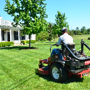 local-lawn-care-services-in-Burnsville-MN