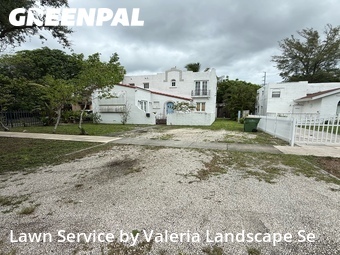 Lawn Mow nearby North Miami, FL, 