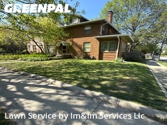 Lawn Maintenance nearby Bloomington, IL, 