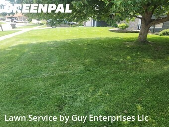 Lawn Maintenance nearby Cedar Rapids, IA, 