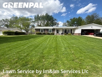 Grass Cut nearby Normal, IL, 
