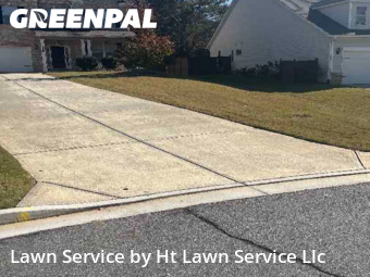 Grass Cuttingin Cumming,30028,Grass Cutting by Ht Lawn Service Llc, work completed in Dec , 2025