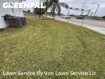 Lawn Maintenance nearby West Palm Beach, FL, 