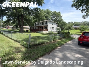 Lawn Mowing Service nearby Independence, KS, 