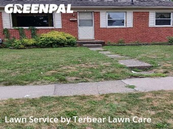 Lawn Mowing Service nearby Wayne, MI, 