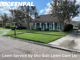 Grass Cutting nearby Baton Rouge, LA, 