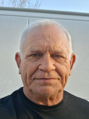 backyard-landscaping-in