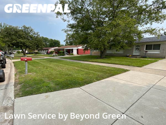 Lawn Mowing nearby Taylor, MI, 