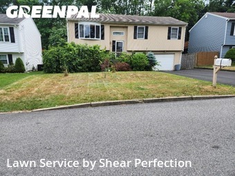 Lawn Maintenance nearby Cranston, RI, 