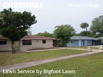 Lawn Care Service nearby Fort Myers, FL, 