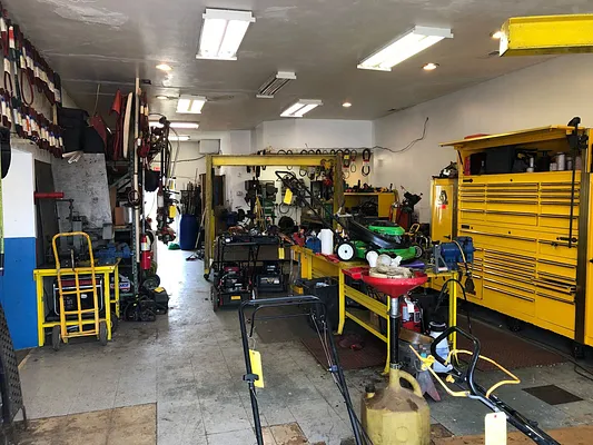 Kubrick Bros Lawn Mower Shop Photo 3