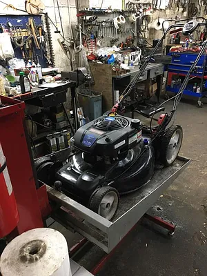 McIntyre's Lawnmower & Locksmith Shop Photo 10