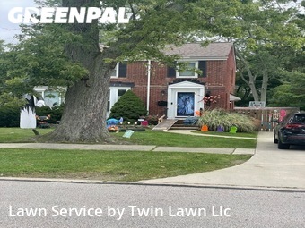 Yard Mowing nearby Mayfield Heights, OH, 