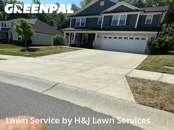 Lawn Maintenance nearby Concord, NC, 