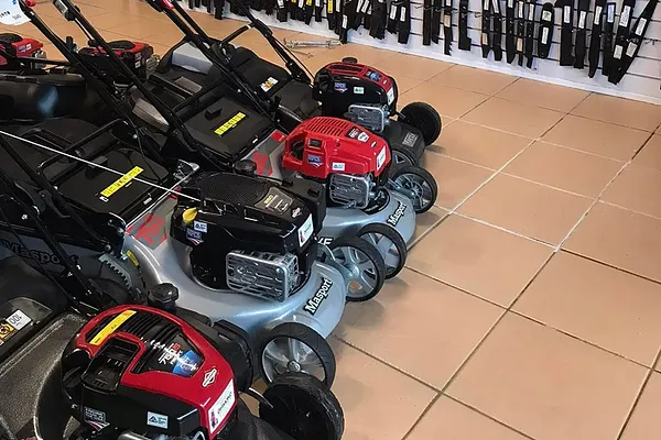 Tom and J lawnmower shop Photo 5