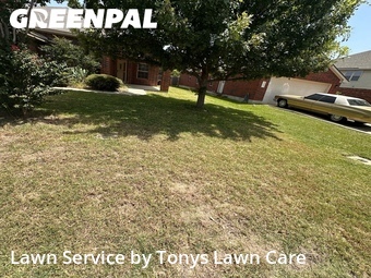 Lawn Mowing nearby Hutto, TX, 