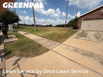 Grass Cutin Cypress,77433,Yard Mowing by Dmd Lawn Service, work completed in Nov , 2025
