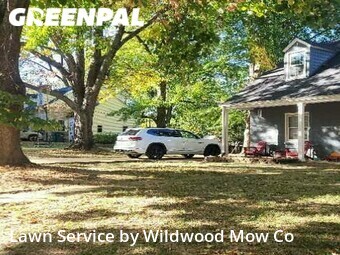 Lawn Mowing Service nearby Webster Groves, MO, 