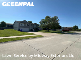 Lawn Care Service nearby Bellevue, NE, 