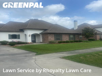 Lawn Mowing nearby Lafayette, LA, 