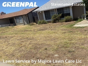 Lawn mowing work completed in Sacramento, CA