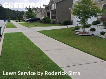 Lawn Cutting nearby Lithonia, GA, 