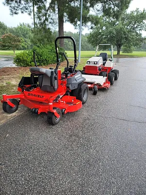 Clay's Power Equipment Photo 7