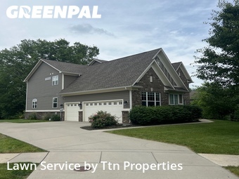 Lawn Maintenance nearby Zionsville, IN, 