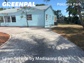 Lawn Mowing Service nearby West Palm Beach, FL, 