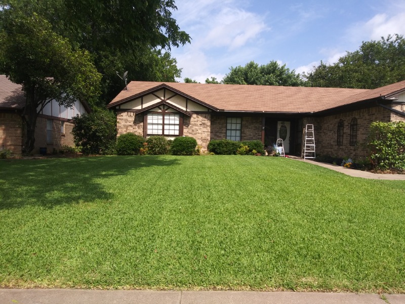 Yard mowing company in Balch Springs, TX, 75180