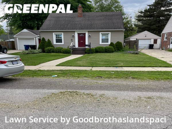 Grass Cutting nearby Redford Charter Township, MI, 