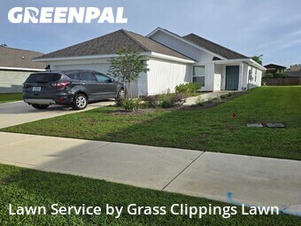 Lawn Maintenance nearby Callaway, FL, 