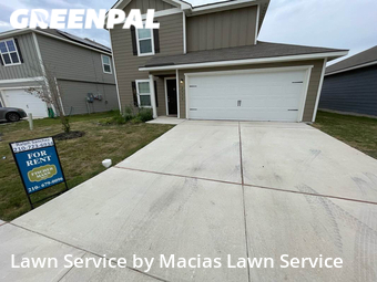 Yard Mowing nearby Converse, TX, 