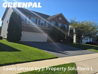 Lawn mowed in Frederick, 21704