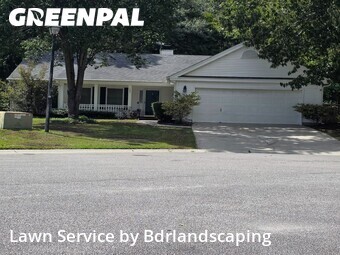 Lawn mowed in Charleston, 29420